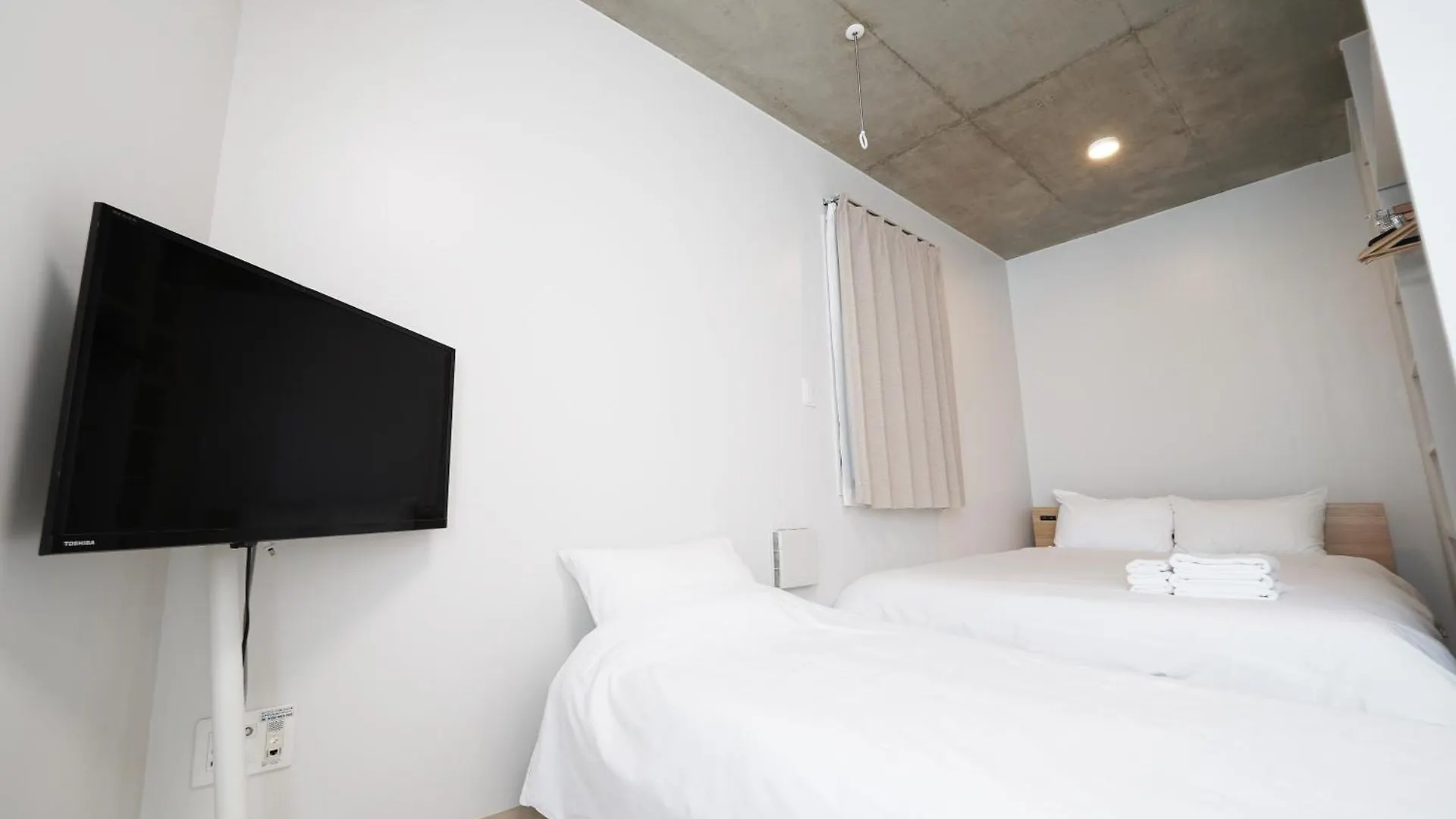 東京都ラフィット東京Westアパートメント アパート 東京都