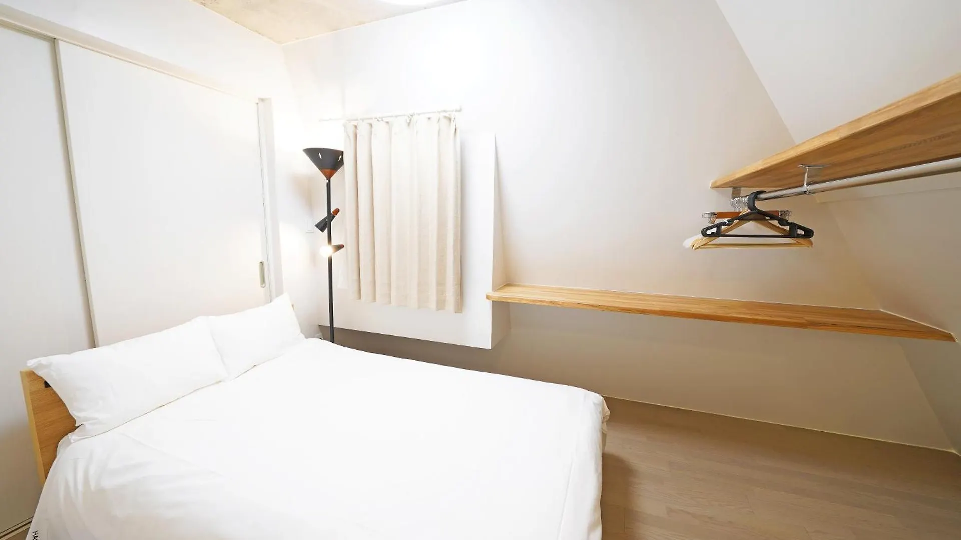 Laffitte Tokyo West Apartment