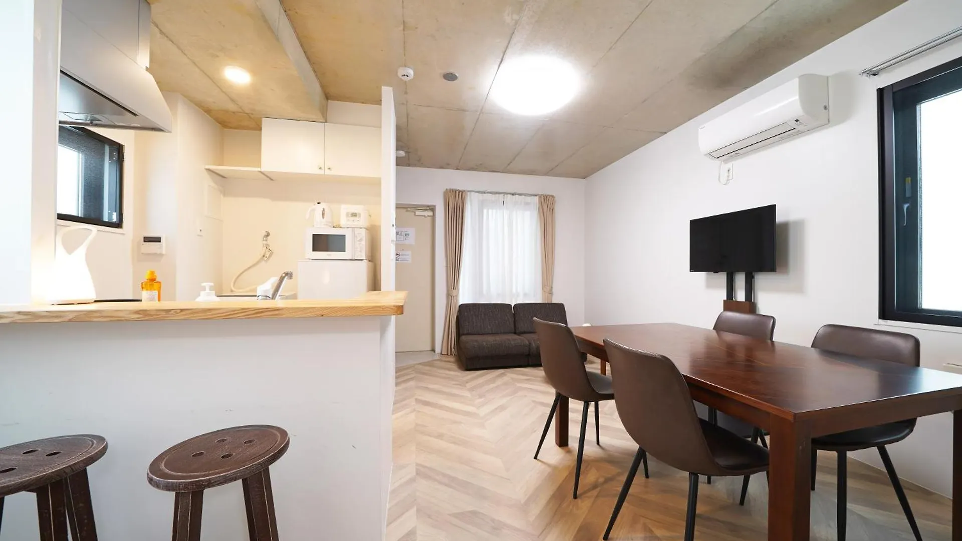 Apartament Laffitte Tokyo West 0*,